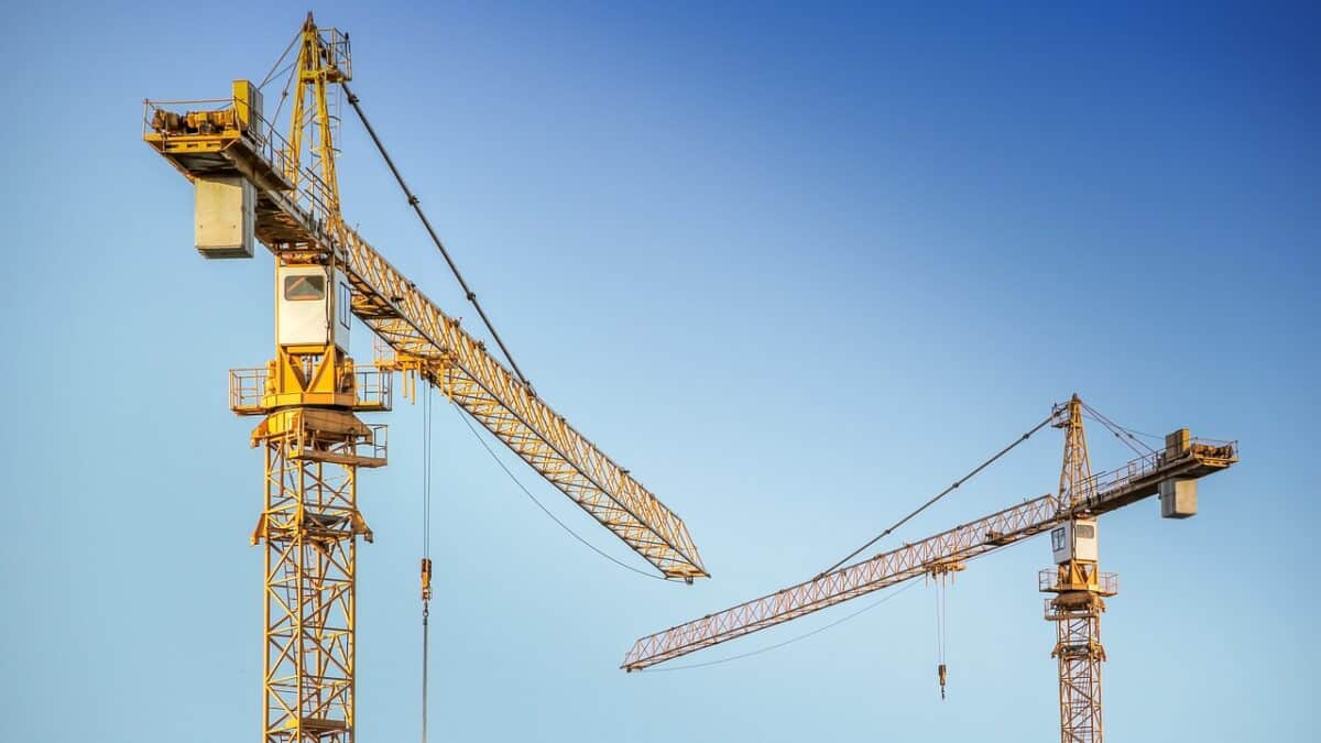 grues électriques et hybrides